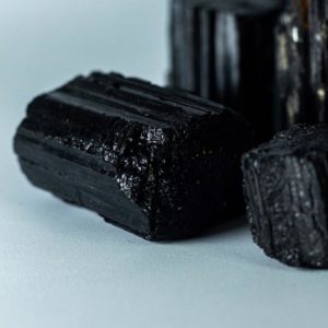 Tuermlina negra medellin , turmanlina negra en colombia, comprar turmalina negra